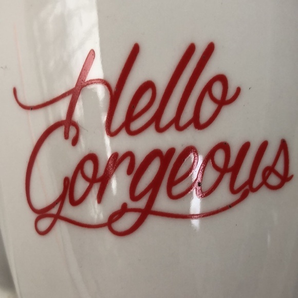 Hello Gorgeous Large White & Red Pfaltzgraff Everyday Mug - Picture 4 of 11
